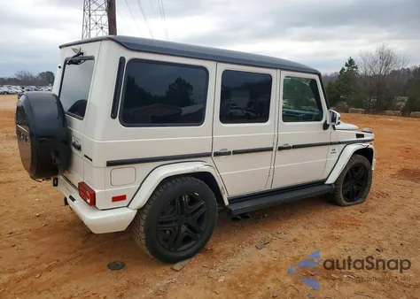 2015 Mercedes Benz G 63 Amg z USA, uszkodzony, nr VIN WDCYC7DFXFX236392